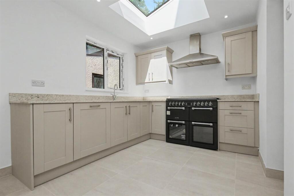 House in Rothwell, North Northamptonshire - View 3