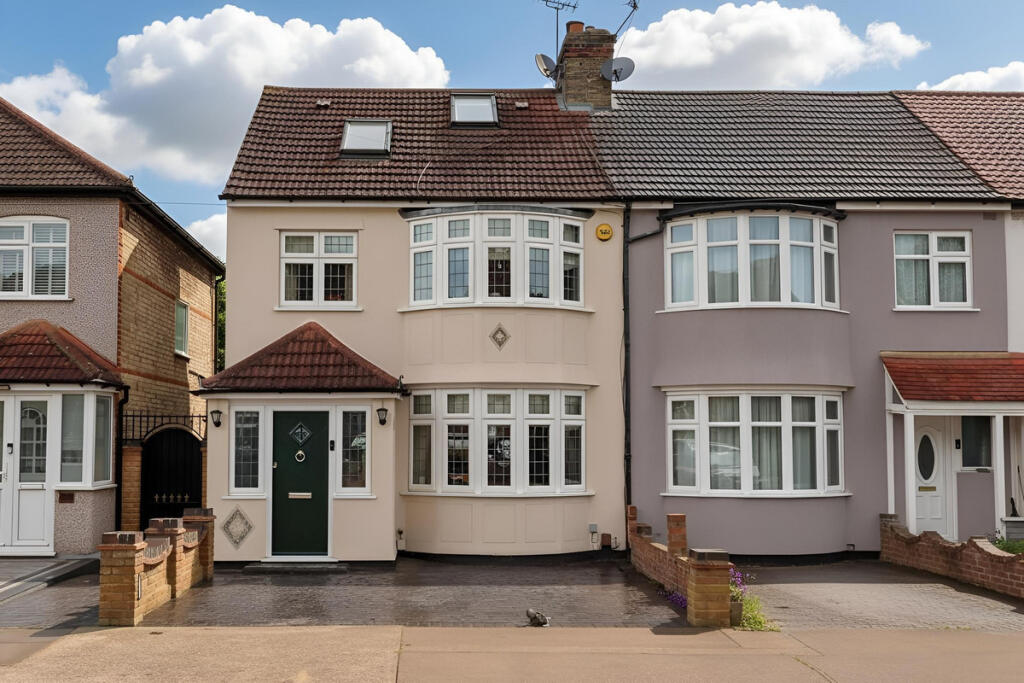 Main image of property: Seymer Road, Romford, RM1