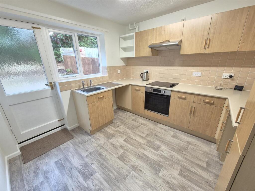 House in Shrewsbury, Llandrinio - View 2