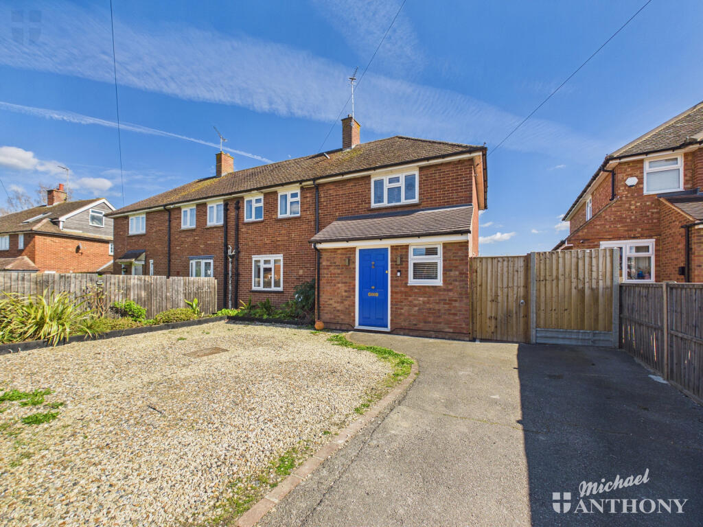 Main image of property: Chiltern Avenue, Stone