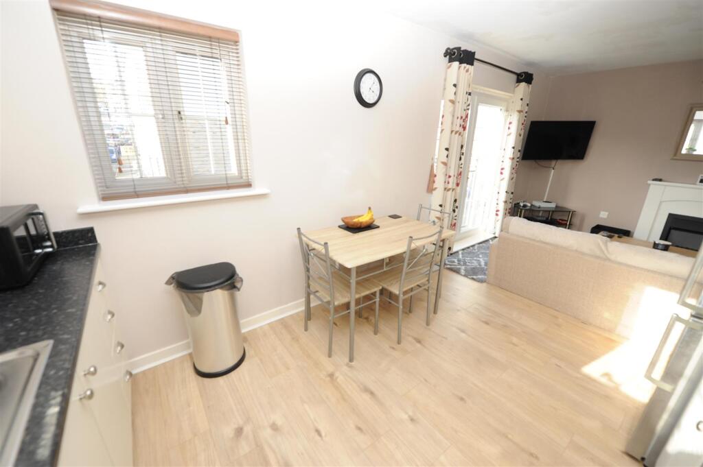 Additional image 7 of Longlands, Idle, Bradford