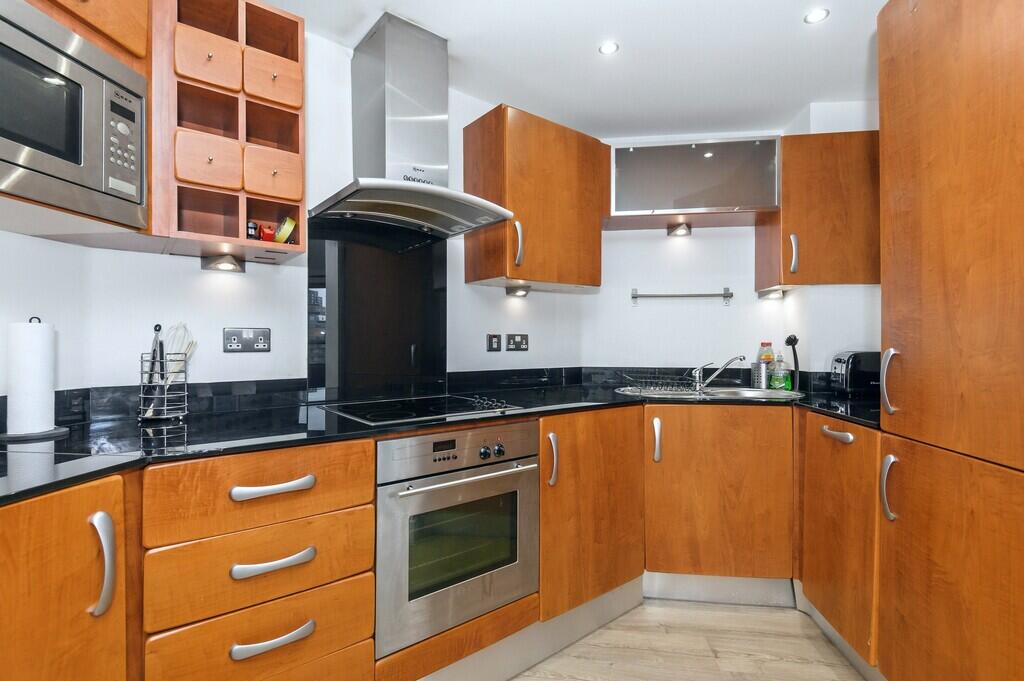 Apartment in Leeds, West Yorkshire - View 5