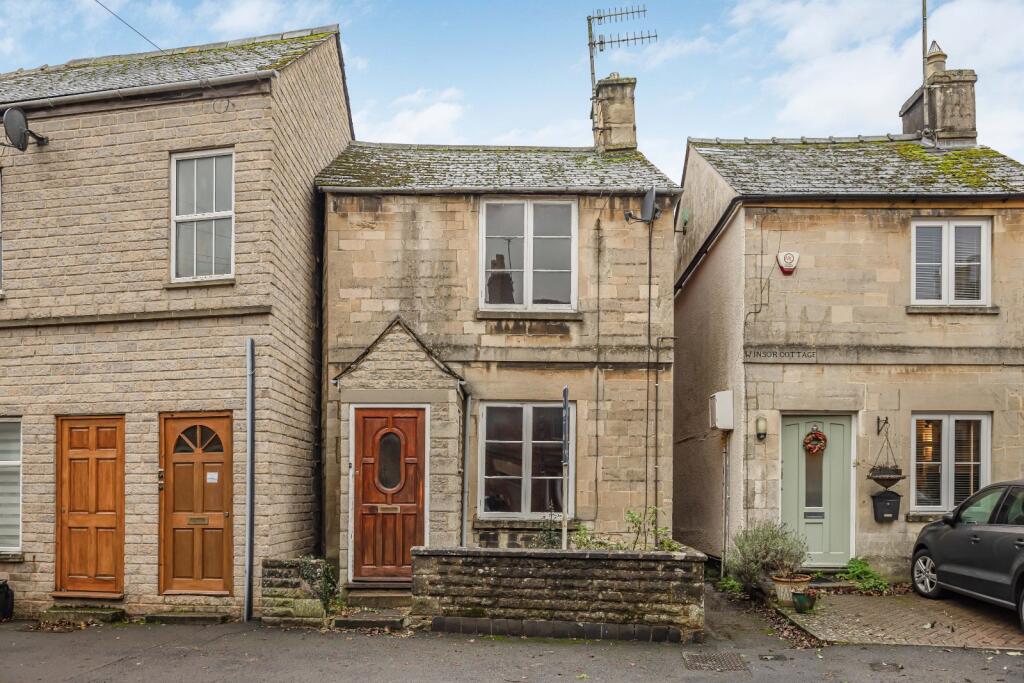 Main image of property: Victoria Road, Cirencester, Gloucestershire, GL7