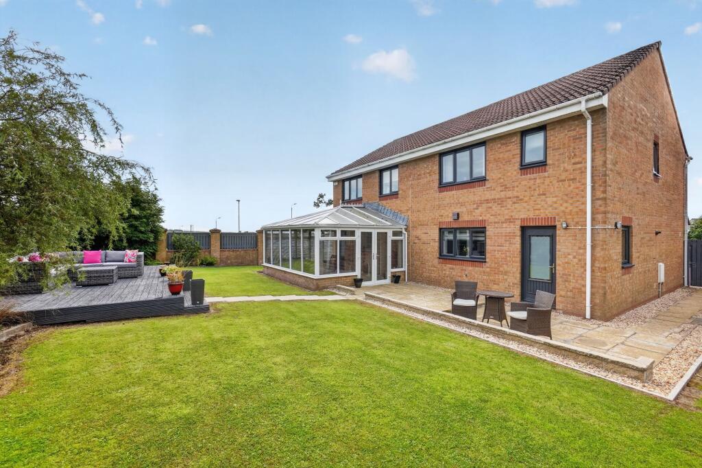 2 Eglintoun Road, Stewarton, KA3 3JA photo 4