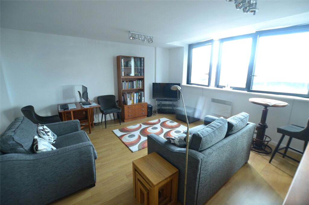 Apartment in Liverpool - View 4