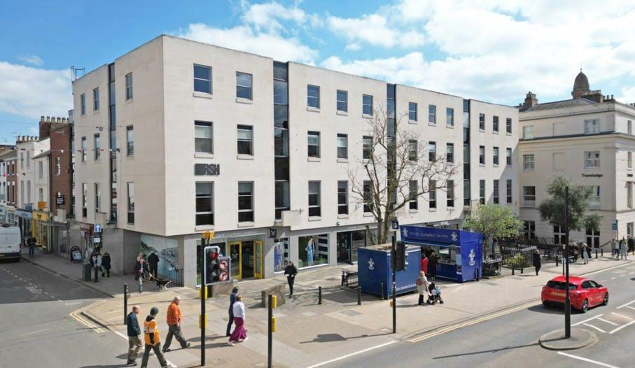 Regent square house-Main Building.jpg