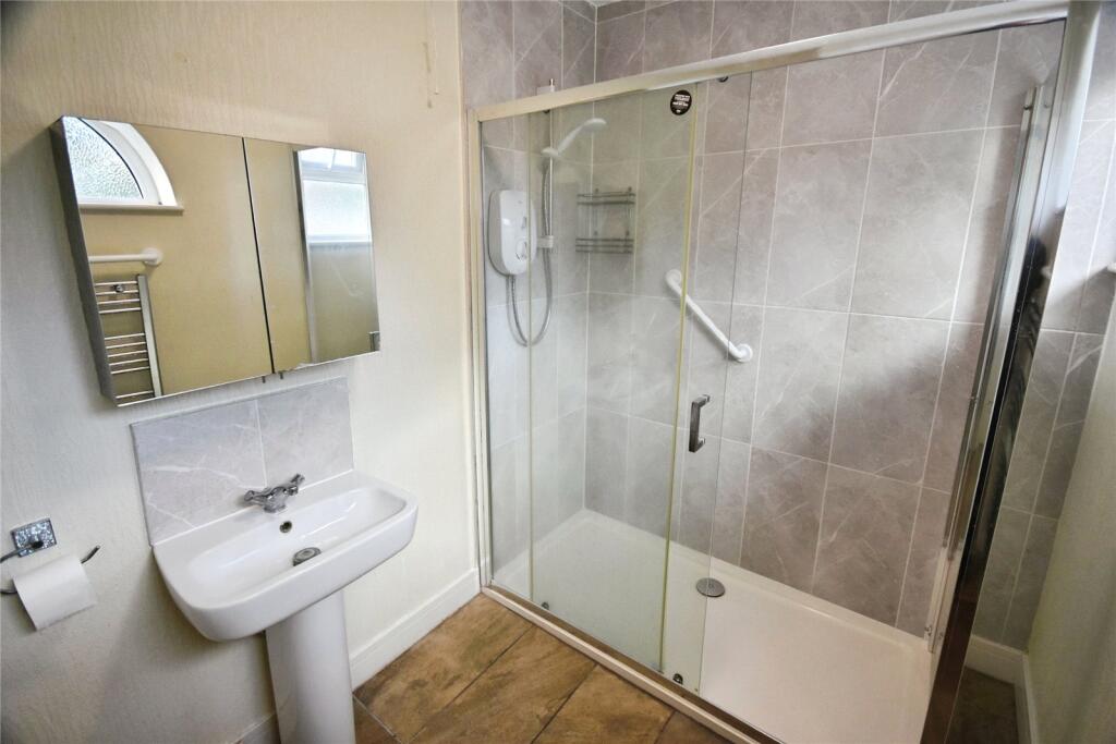 Norcot Road, Tilehurst, Reading, RG30 photo 4
