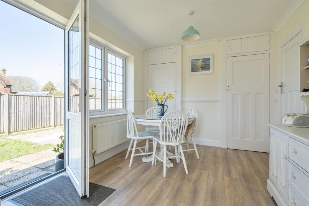 House in Portsmouth - View 4