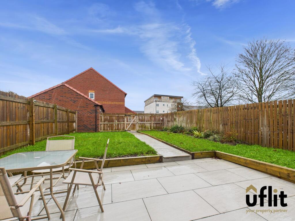 Staveley Road, Poolsbrook, Chesterfield photo 3