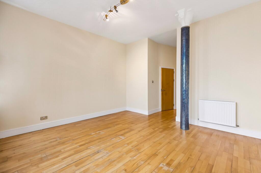 Apartment in Glasgow - View 4