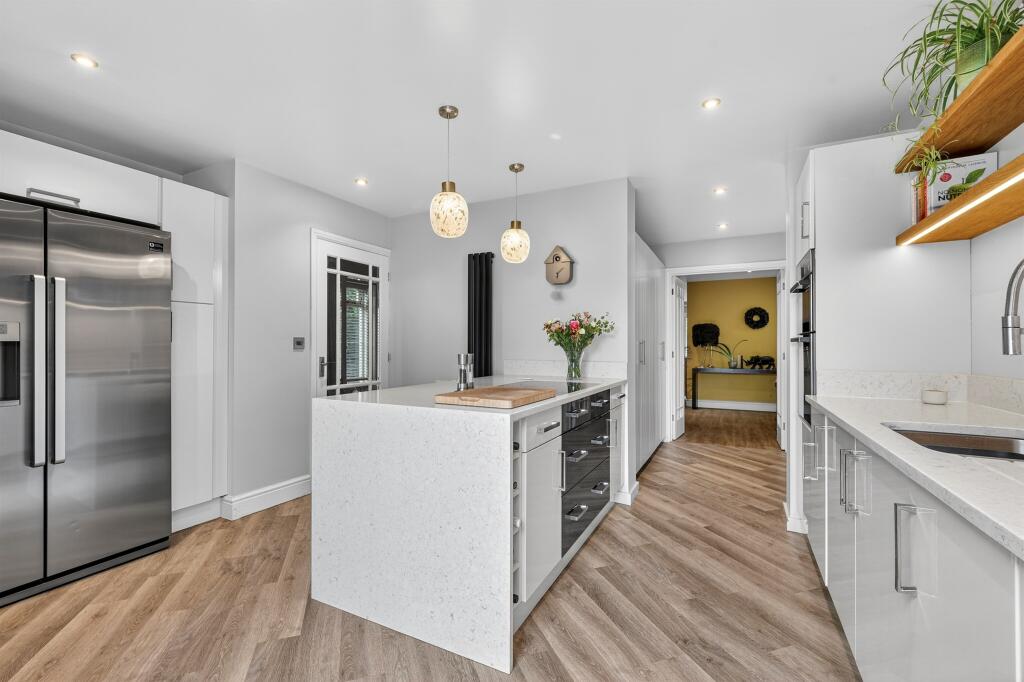 West Street, Helpston, Peterborough - View 5