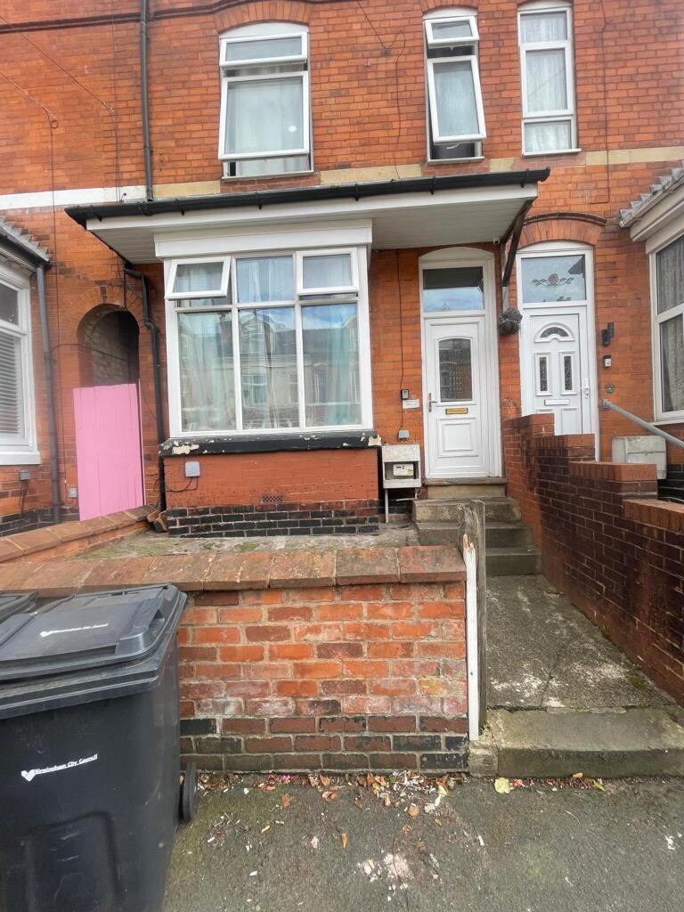 Room 3, Station RD, Kings Heath, B14 7SS 