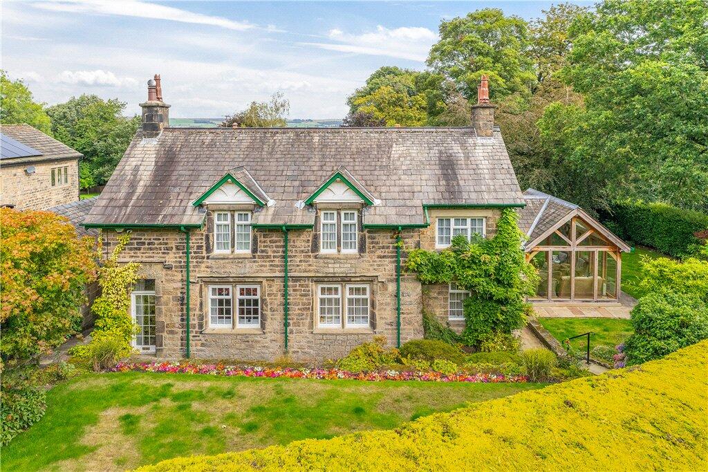 Moor Road, Burley Woodhead, Ilkley, West Yorkshire, LS29 photo 5