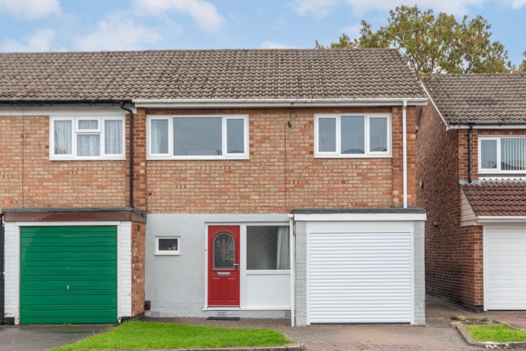 Main image of property: Chesterfield Close, Birmingham, West Midlands, B31