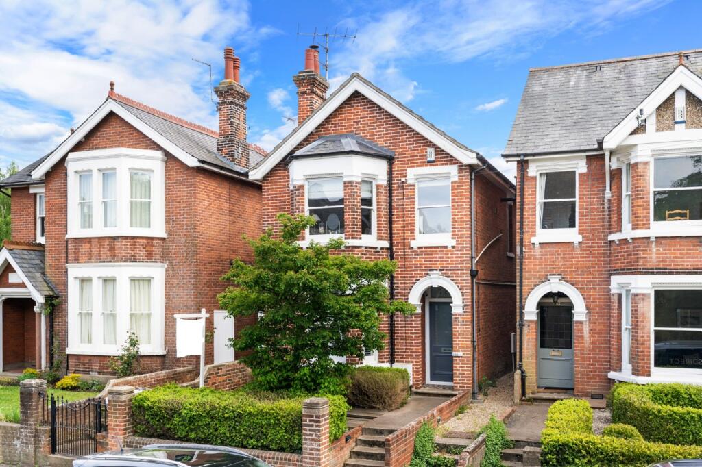 Main image of property: Maldon Road, Colchester, Essex, CO3