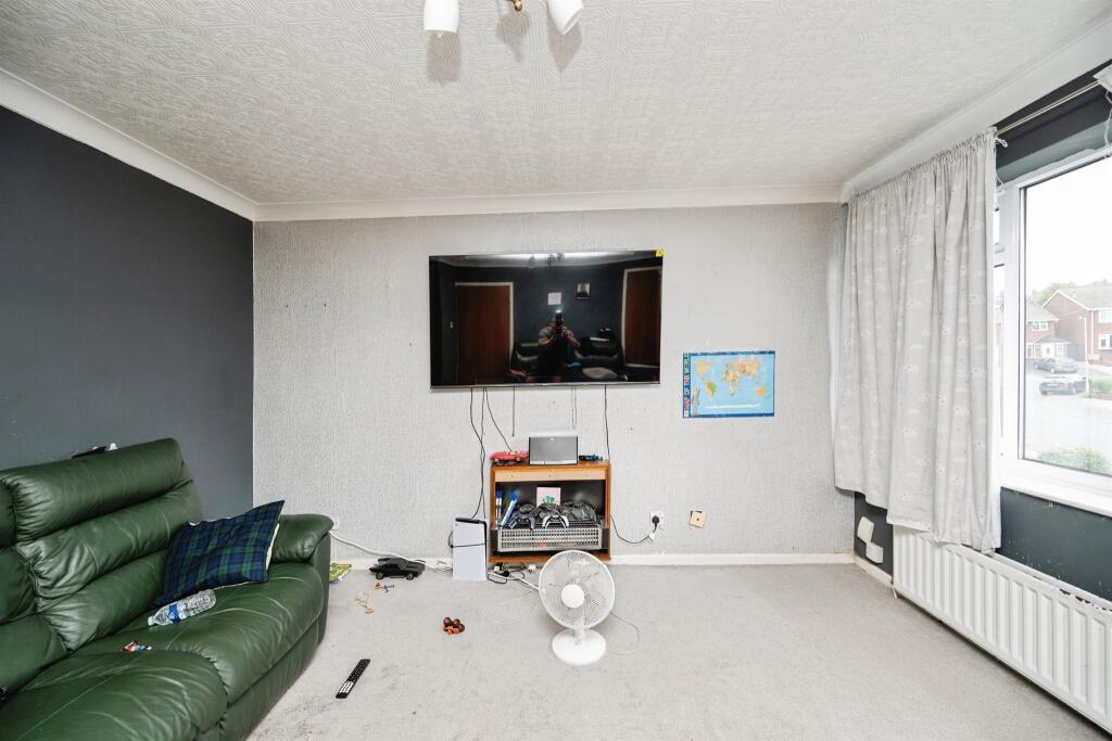 Apartment in Dudley, West Midlands - More