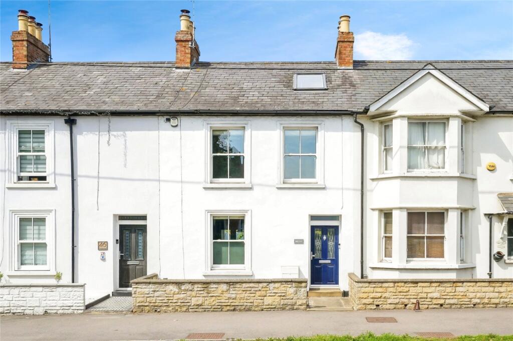 Main image of property: Kings End, Bicester, Oxfordshire, OX26