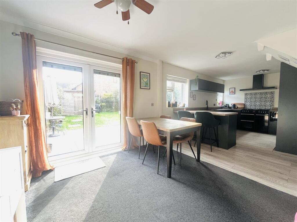 Marshfield Road, Timperley, Altrincham – pohled 3