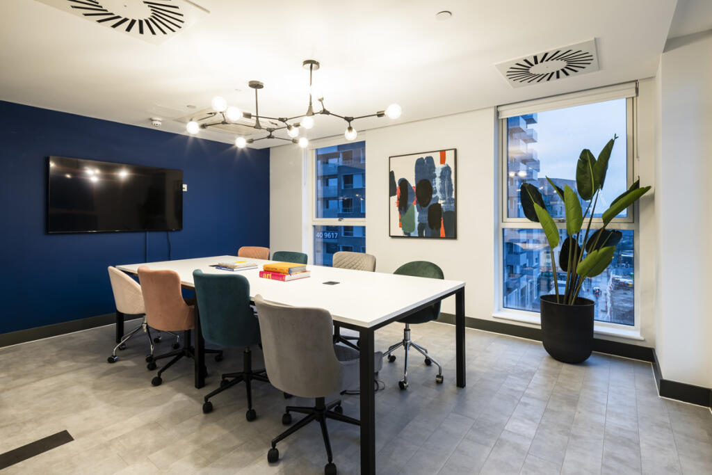 Apartment in London - View 3