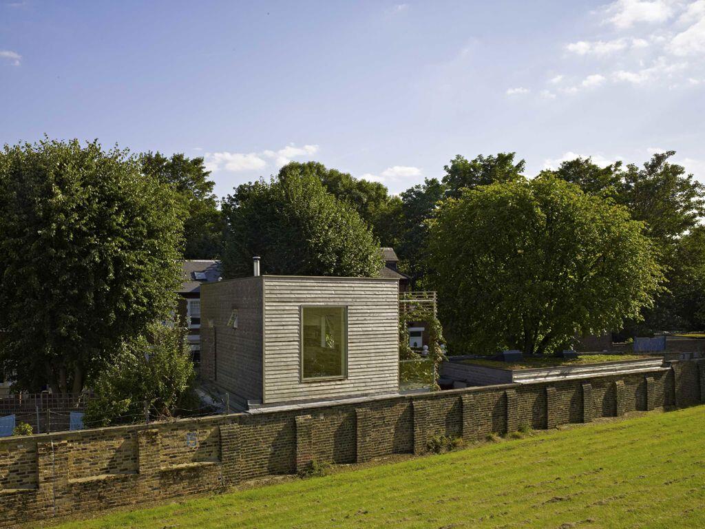 Main image of property: Ossian Road, London