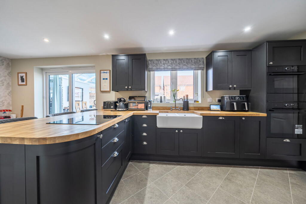 Additional image 4 of Arrow Way, Alcester, Bidford-on-Avon, B50 4GQ