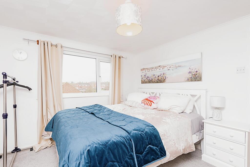 House in Canterbury - View 4