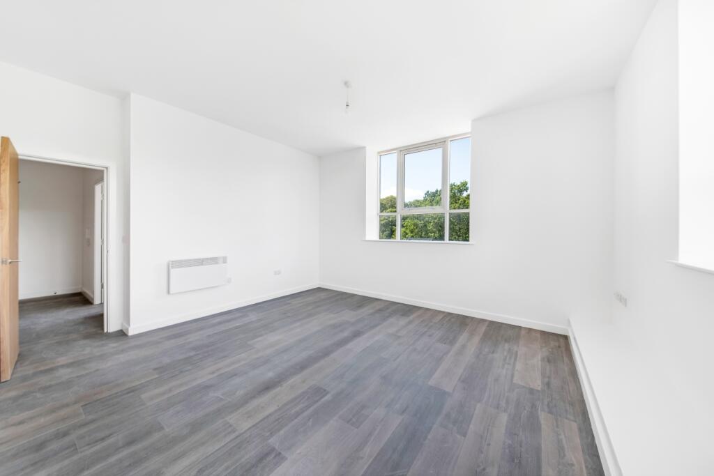 Additional image 4 of Card House, Bingley Road, Bradford, BD9