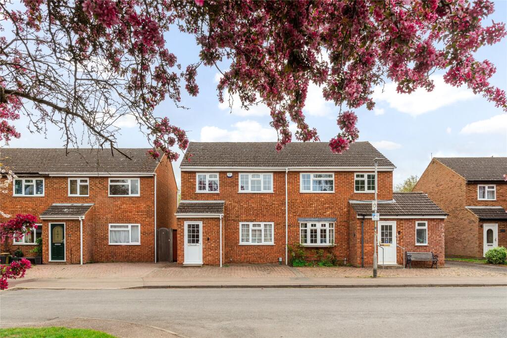 Main image of property: Meadowbank, Hitchin, Hertfordshire, SG4