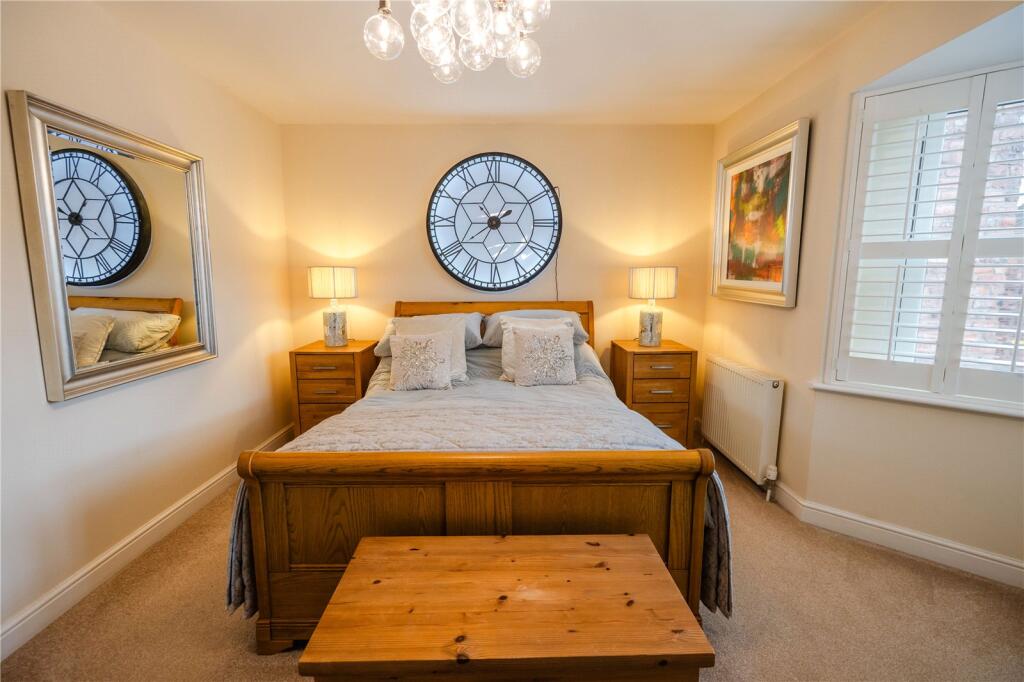House in Cleethorpes, North East Lincolnshire - More