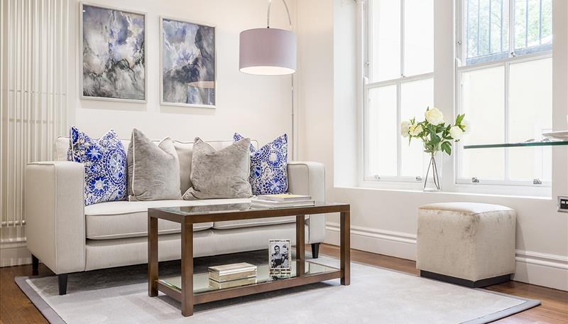Apartment in London - View 3