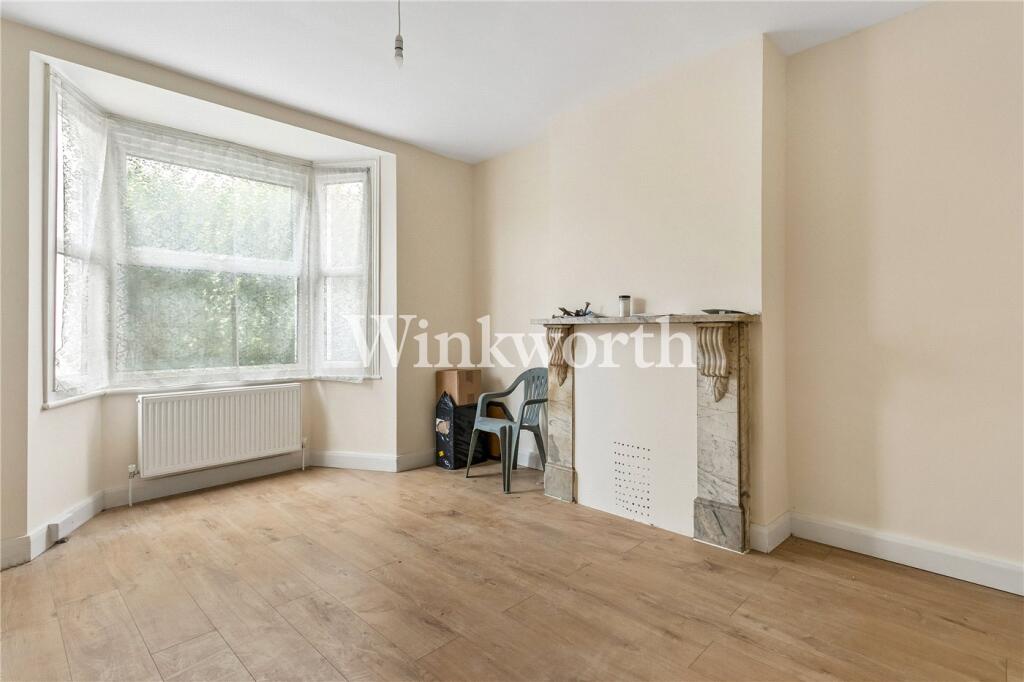 House in London - View 4