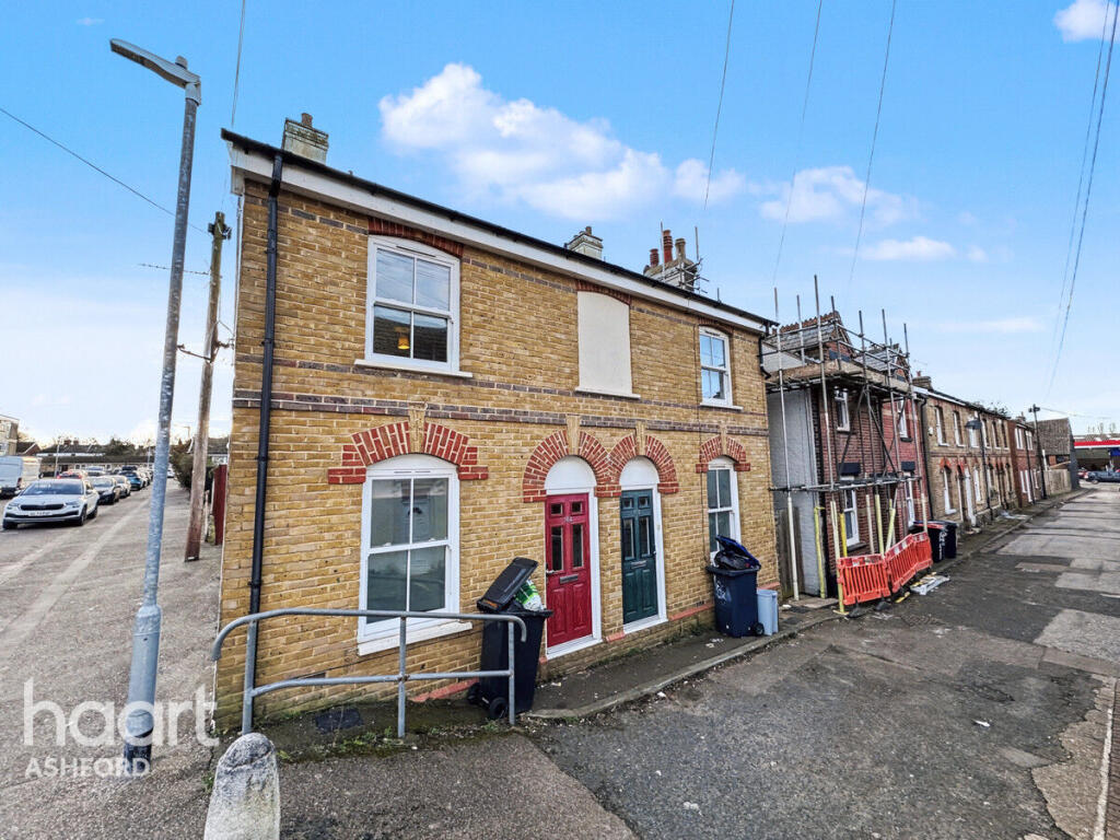 Main image of property: Seymour Place, Canterbury