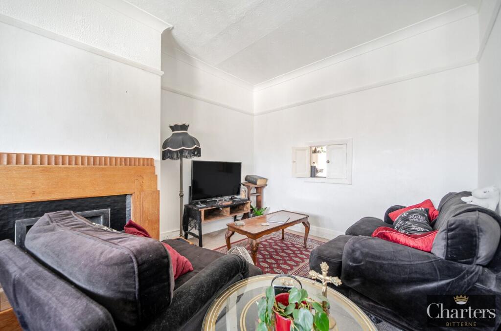 Apartment in Brighton - More