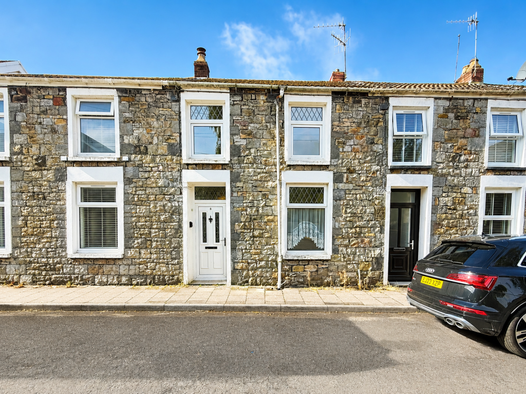 House in Cardiff, Hirwaun