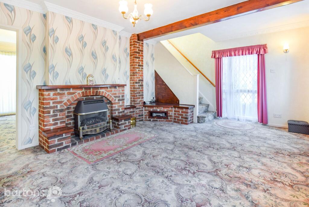 Hawksworth Road, Rotherham, S65 photo 3