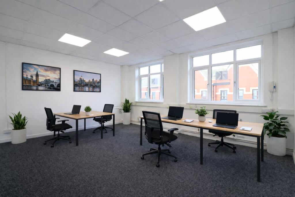 Main image of property: Suite 5 H2 offices, 2 - 10 Holton Road, Barry CF63 4HD