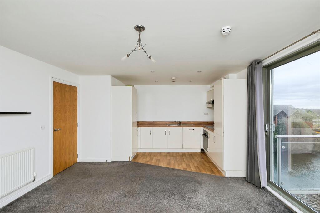 Apartment in Derby - More