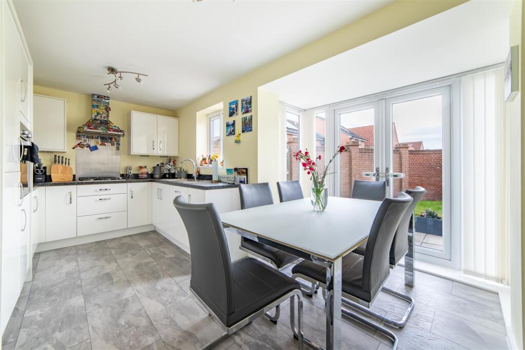 House in Newcastle upon Tyne, Tyne and Wear - View 5