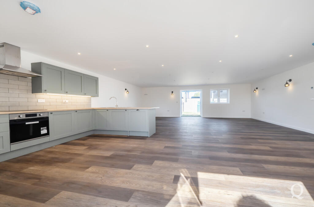 House in Rochester - View 4