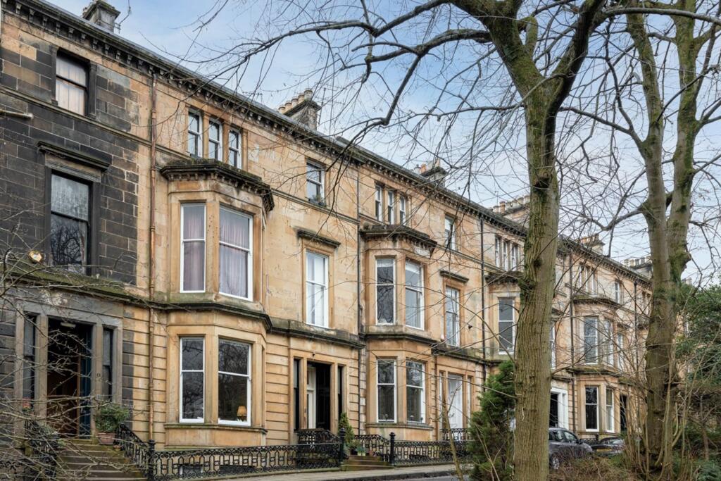 Main image of property: 2 Marchmont Terrace, Dowanhill, G12