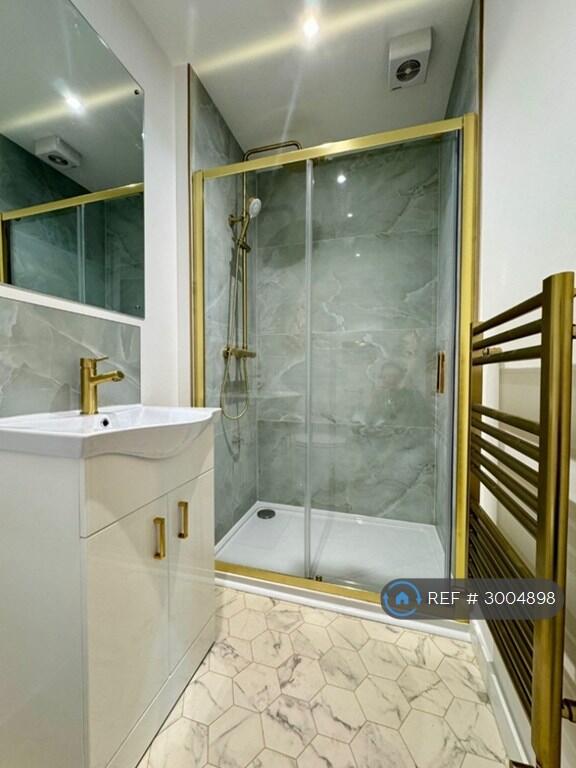 Main image of property: Cross St, Newcastle Upon Tyne, NE1