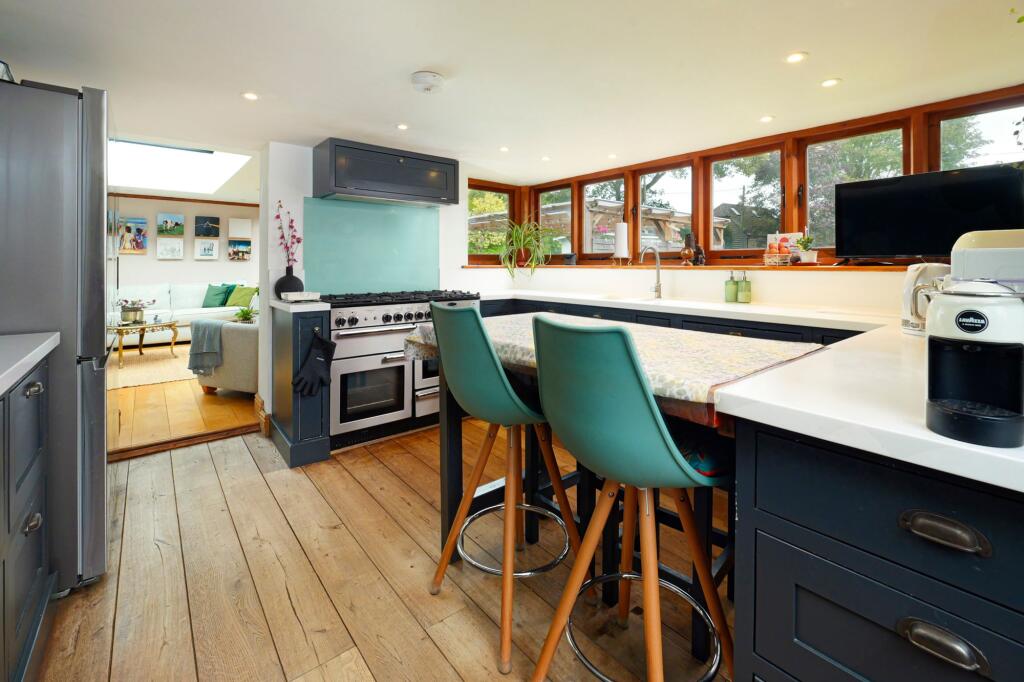 House in Canterbury - View 5