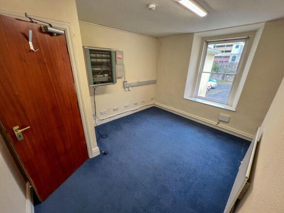 11-12 Hope Street, Douglas