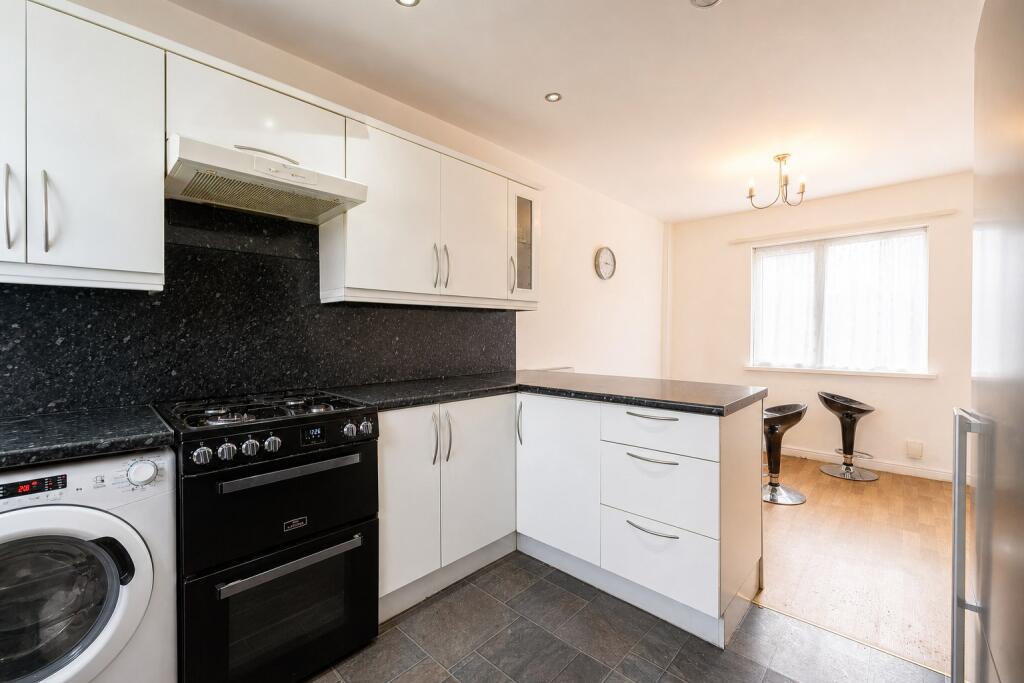 5 bedroom house for rent