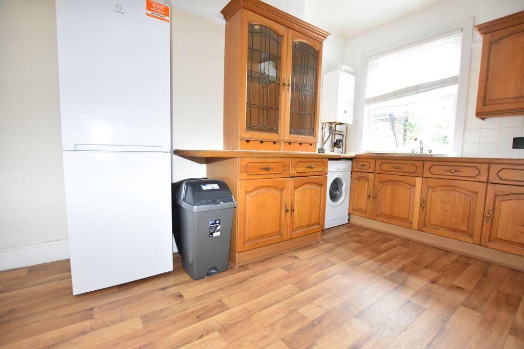 Apartment in Nottingham, Carrington - View 3