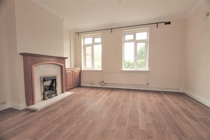 House in Southall - View 3