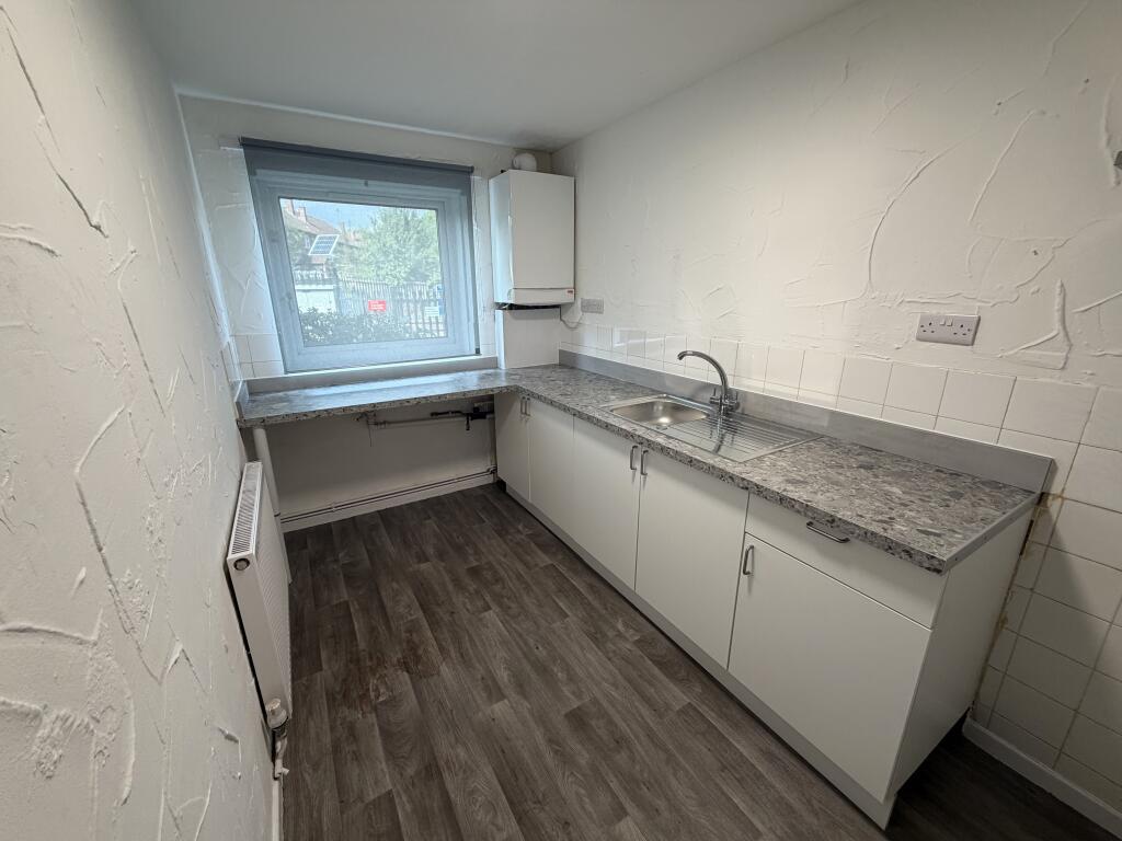 Main image of property: Calderdale, Nottingham