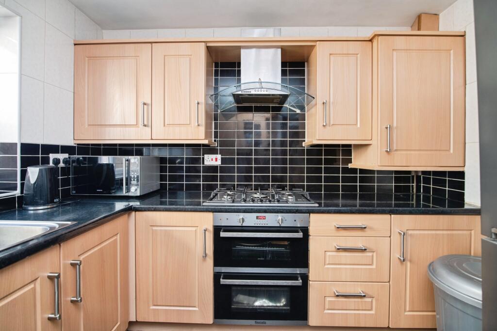 Additional image 8 of Tividale Road, Oldbury, B69