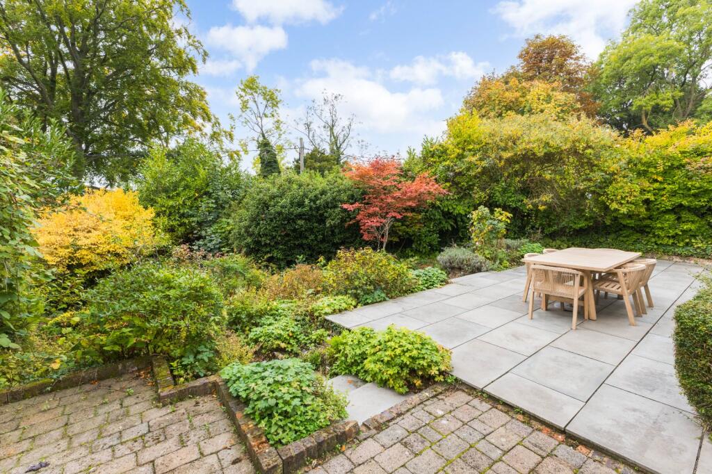 Additional image 8 of Old Watling Street, Flamstead, St. Albans