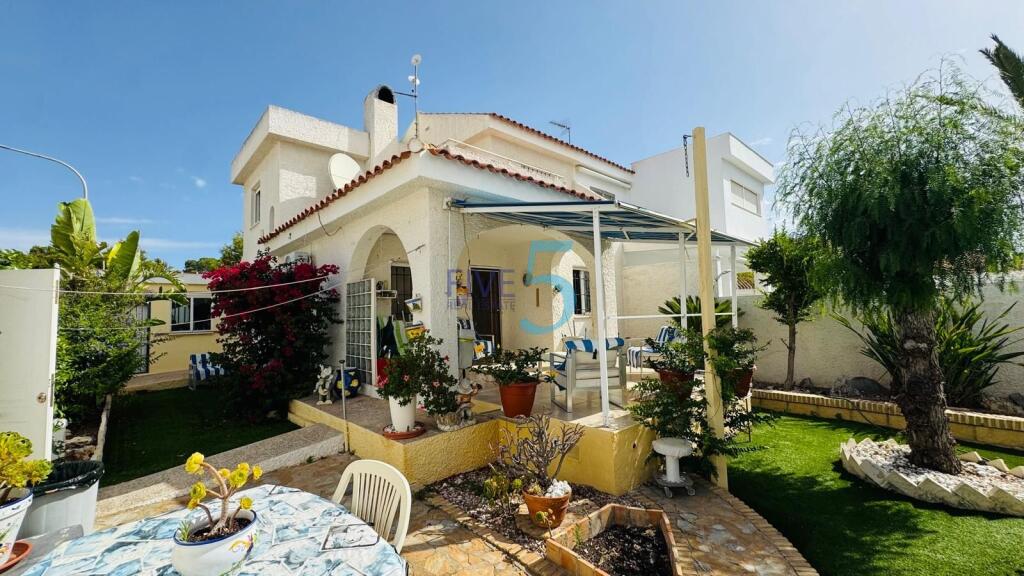 Main image of property: Valencia, Alicante, Dehesa de Campoamor
